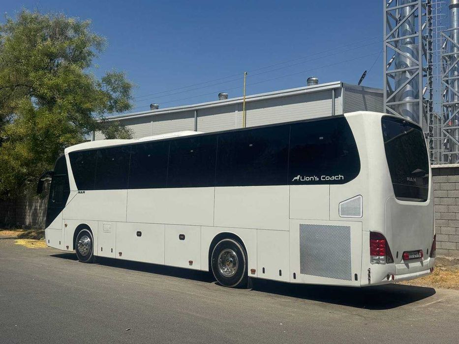 Туристический автобус MAN 43+2 мест 2019 года