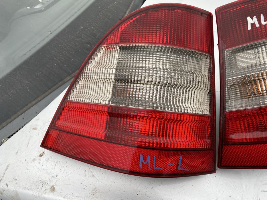 Ляв/десен стоп за Mercedes ML/w163