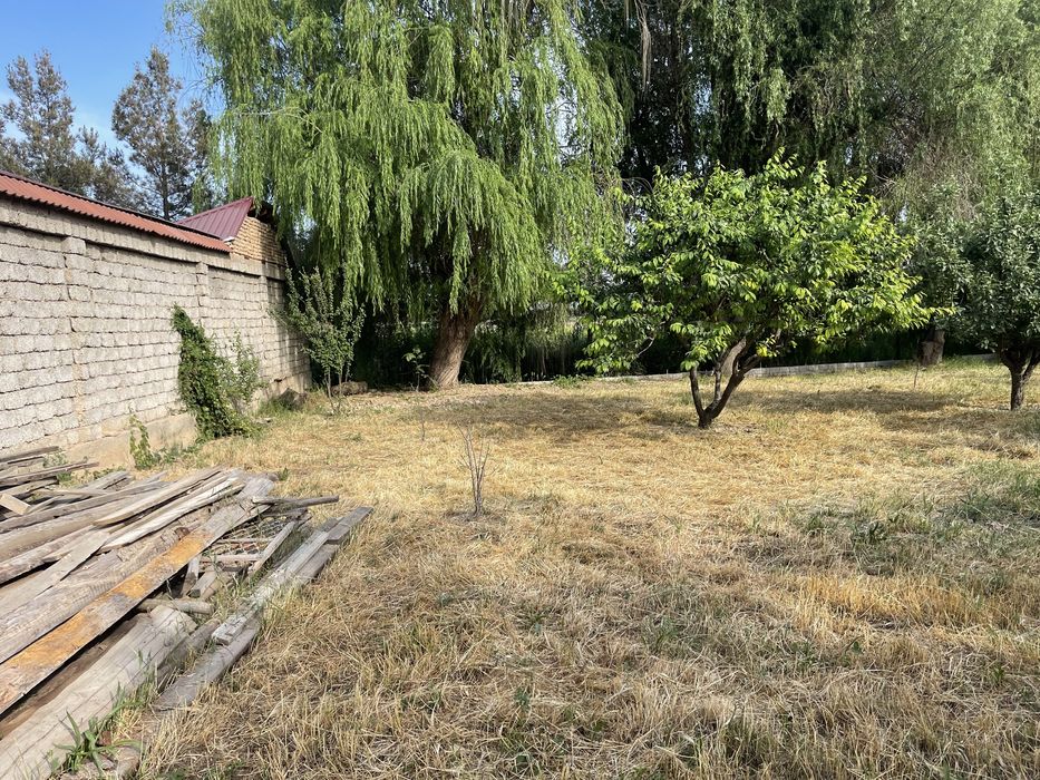 uchastok уй куриш учун йер Кибрай марказ