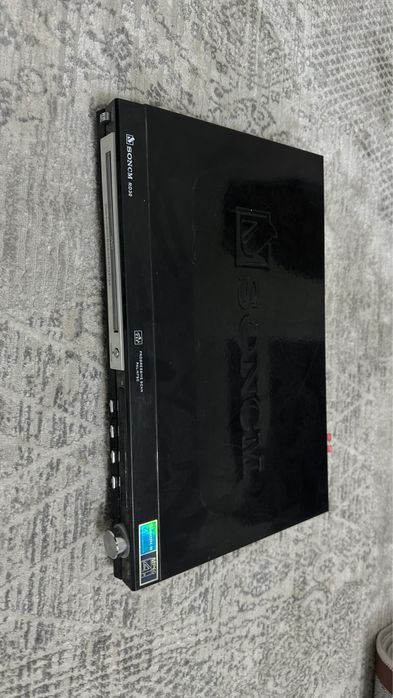 Сони, DVD , читает диски