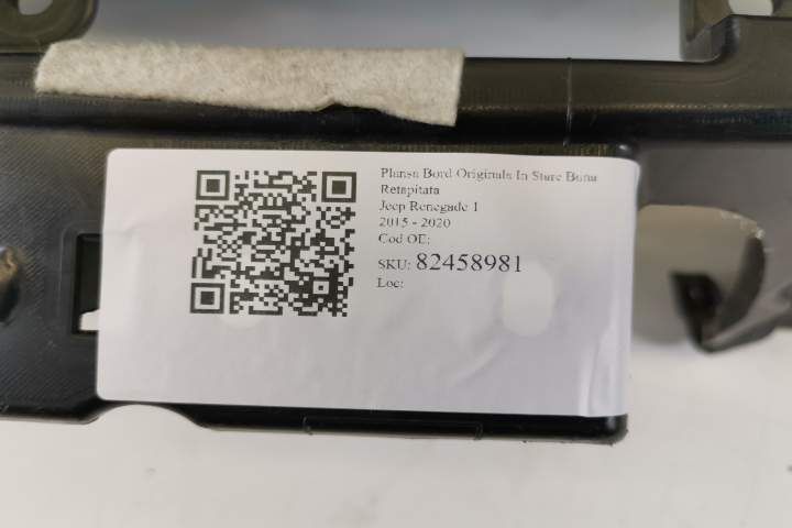Plansa Bord Originala In Stare Buna Reconditionata Profesional Jeep  R