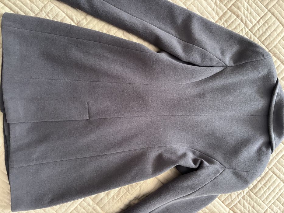 Продам пальто 44р