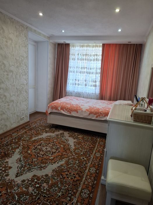 Продам 3 комнатную квартиру