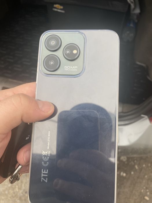 Телефон сатылады