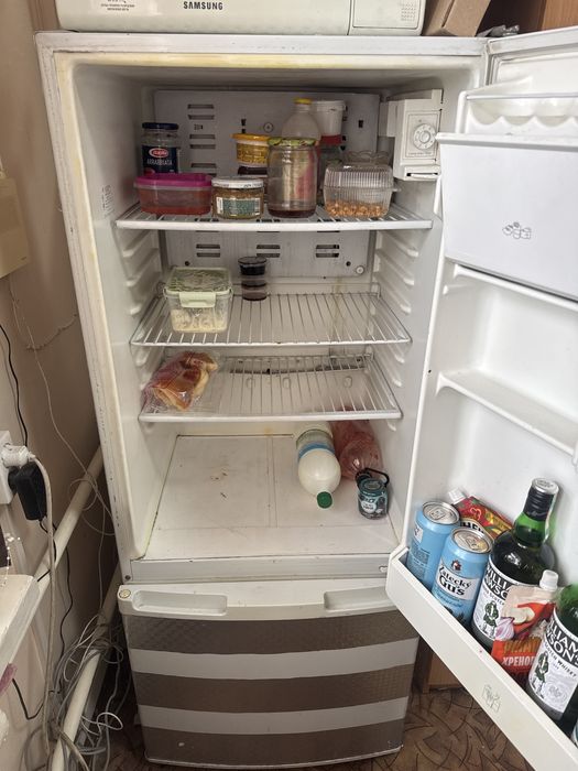 Продам холодильник