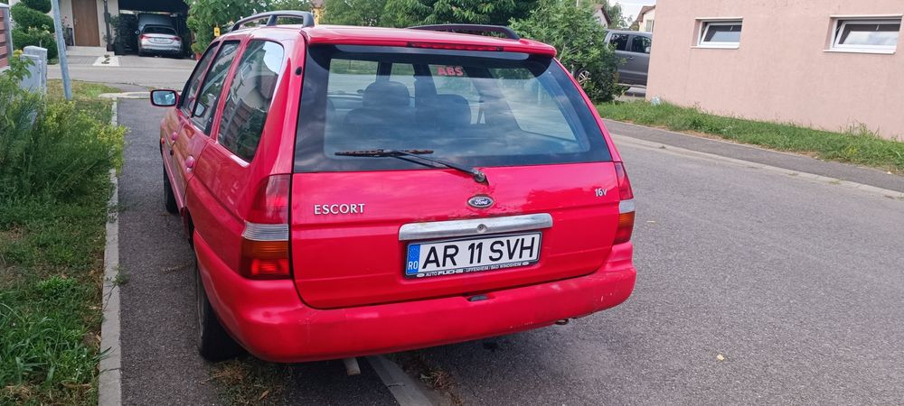 FORD Escort 1996 — imagine 2