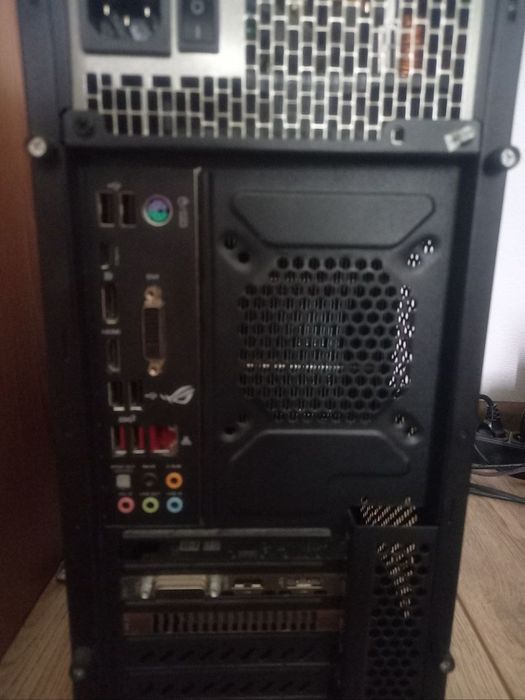 ИРОВОЙ КОМПЬЮТЕР! (I5-9400 + GTX 1650 + 8GB RAM 2666MHZ)