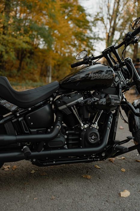 Harley-Davidson Street Bob 2020 – 9.000 kilometri – stare impecabilă
