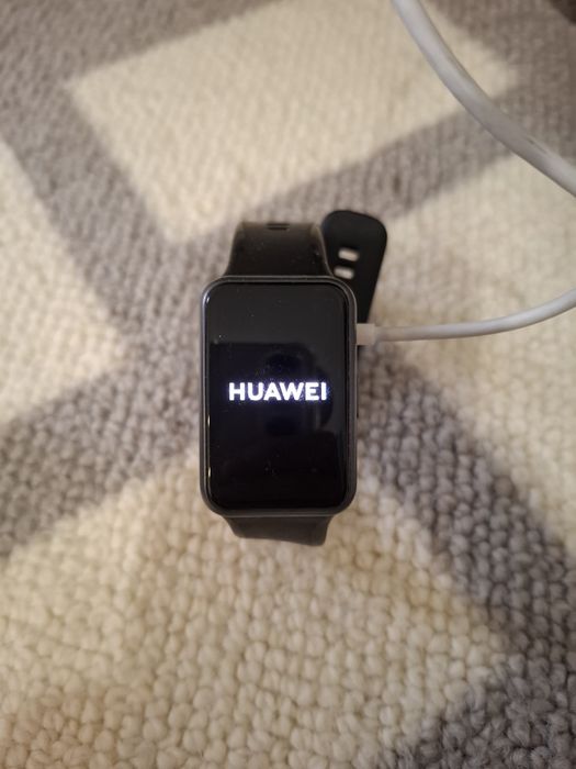 Смарт часы Huawei watch fit