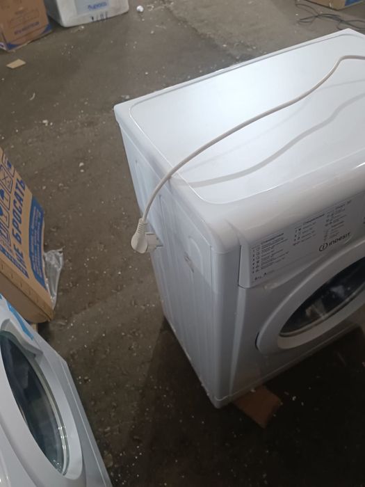 Продам стиральную машину