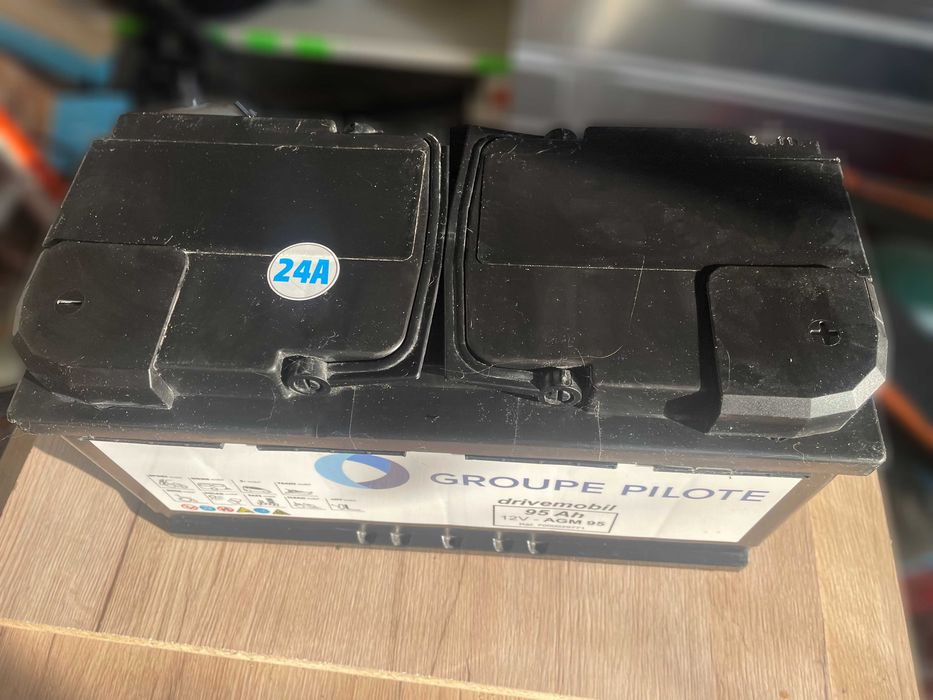 Акумулатор Groupe Pilote 95Ah / 12V