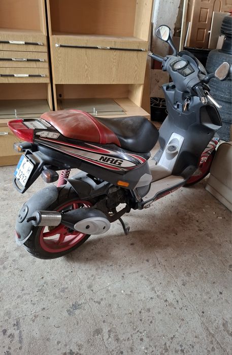 Скутер piaggio nrg