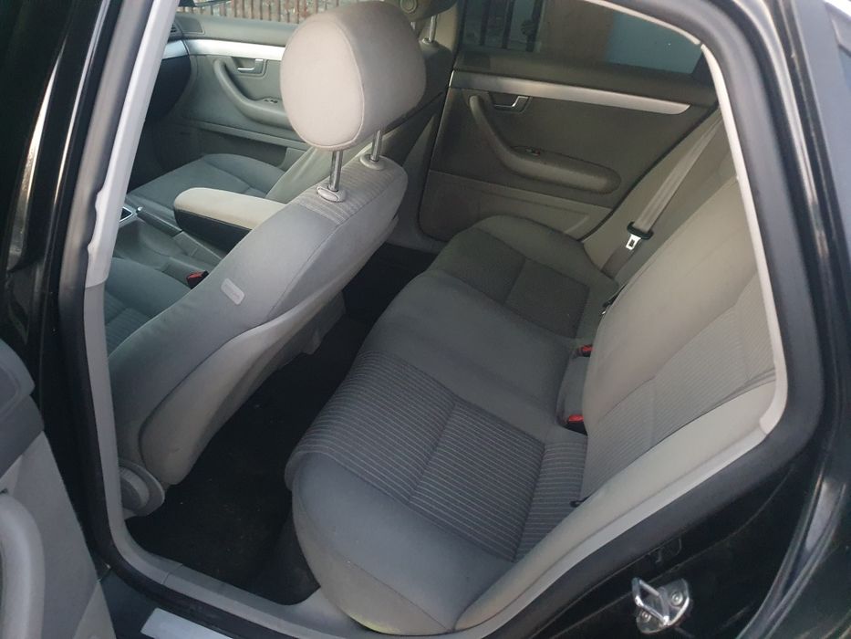 Vând Audi A4 B7 motor 2.0