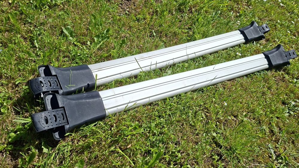 Thule Wingbar Edge 9583 напречни греди за автомобили с рейлинг