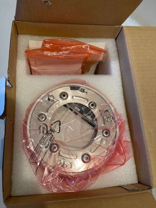 Camera de supraveghere 4K HIKVISION DS-2CD41C5F-IZ