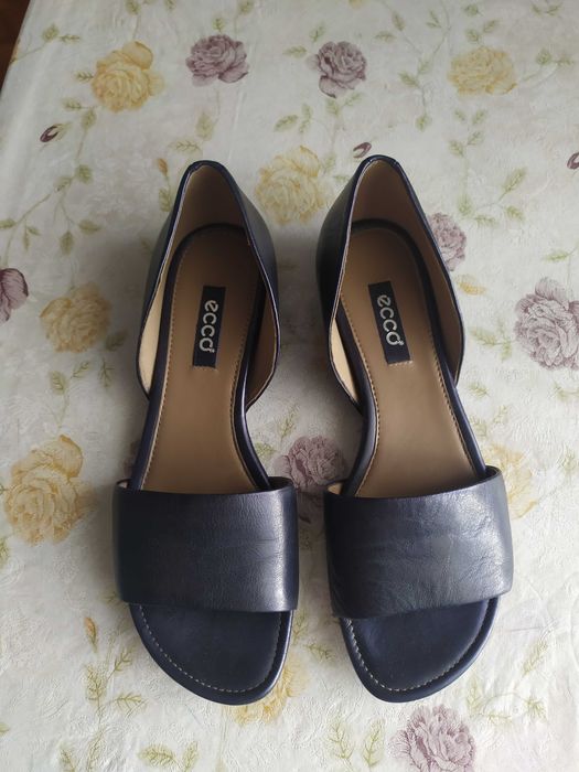 сапоги,туфли, кроссовки, сандали