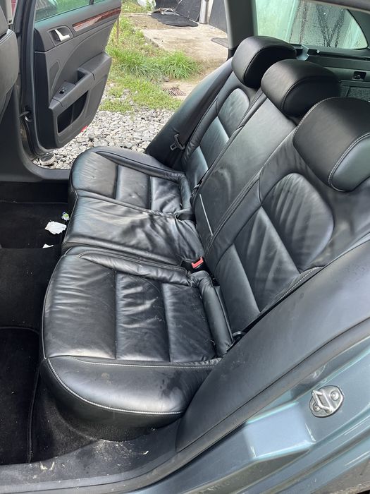 Dezmembrez piese SKODA SUPERB 2 an 2012 motor CFG 2.0 TDI 170 CP  DSG