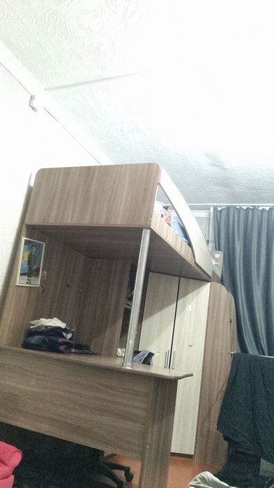 Продам кровать детскую