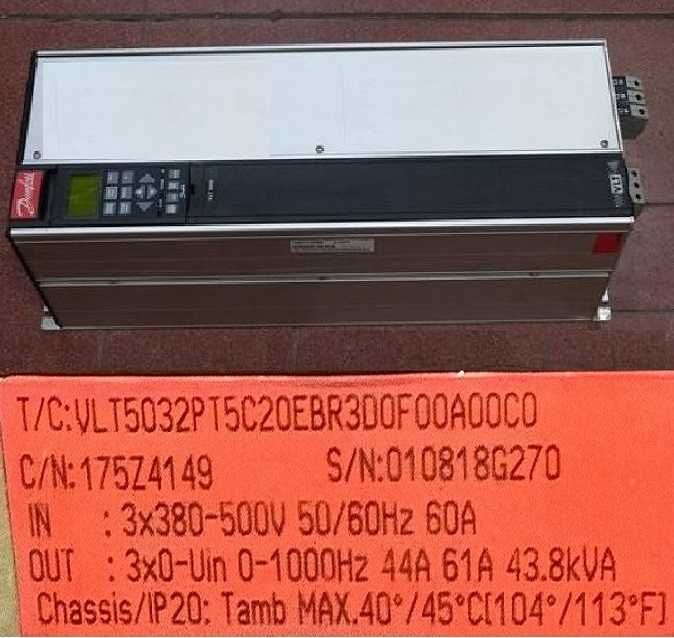 Convertizor de frecventa  Danfoss 43,8KVA