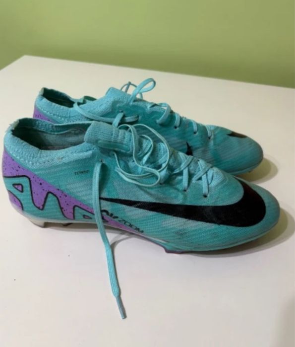 Мъжки професионални футболни бутонки-nike mercurial air zoom-42номер