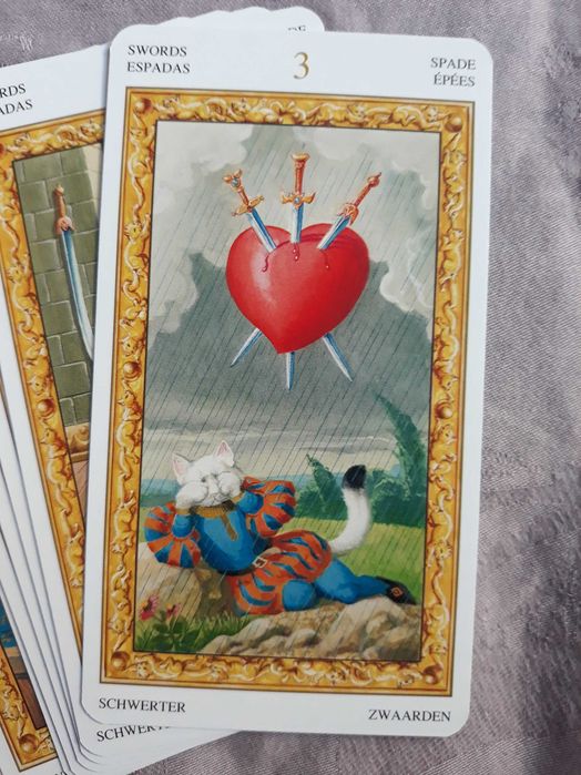 Tarot of white cats - Карти Таро с бели котки