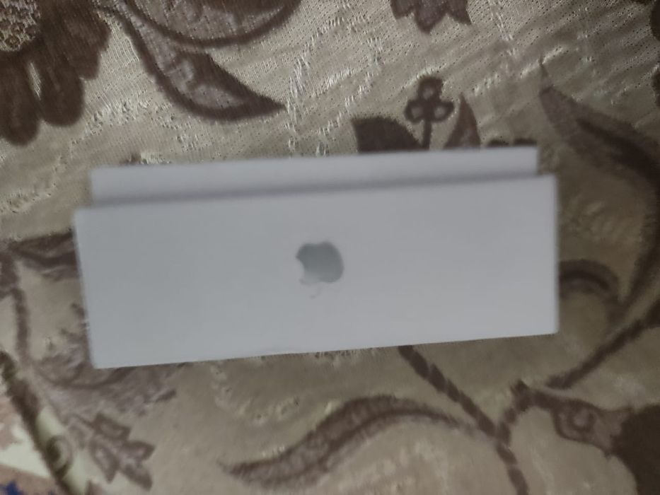 Продам наушник Айрподс 3