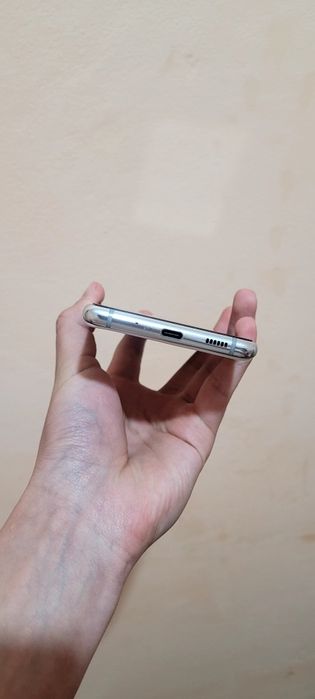 Samsung s20fe идеал