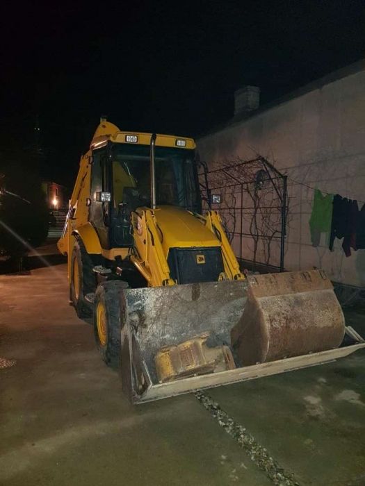 Buldoexcavator inchiriere