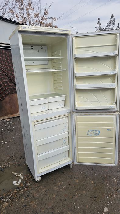 Haladelnik sotiladi srochney