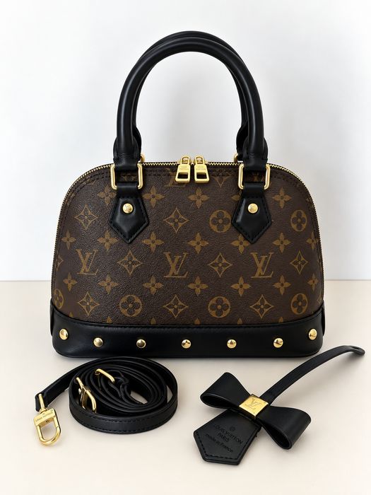 Чанти Louis Vuitton