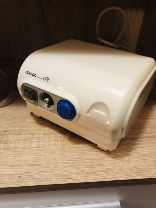 Omron Com Air C 28 P мощен компресорен инхалатор