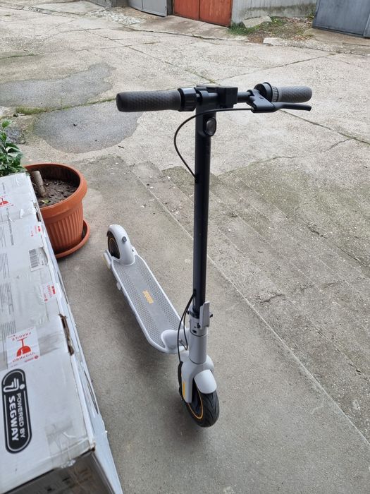 Тротинетка -скутер ninebot g30 max