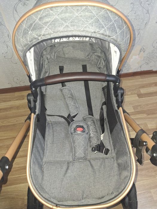 Детская коляска 2в1 в отличном состоянии!!