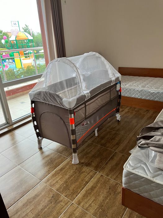 Chipolino Omnia- чисто нова детска кошара с етикет. Продава се с матрак и мрежа срещу комари