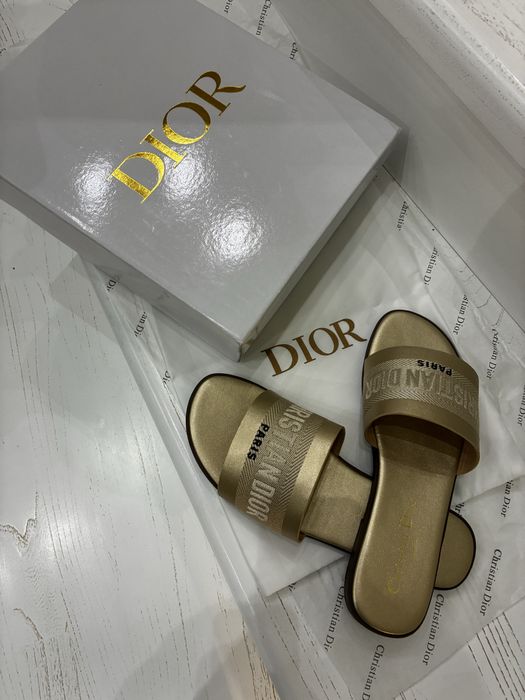 Original женская тапочка от Christian Dior