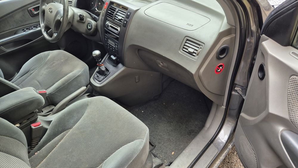 Hyundai Tucson 2.0  CRDI 4X4 140к.с