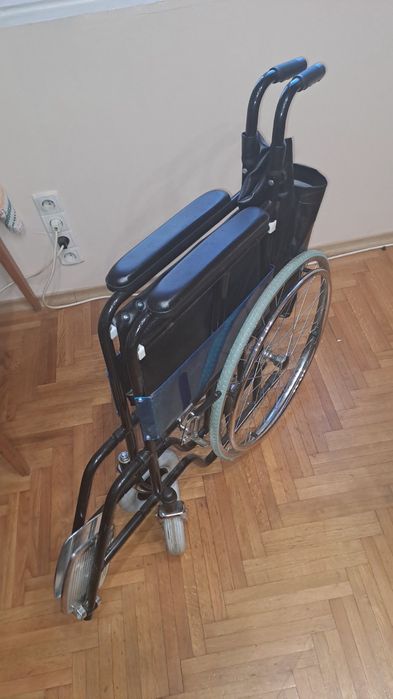 Инвалидна количка