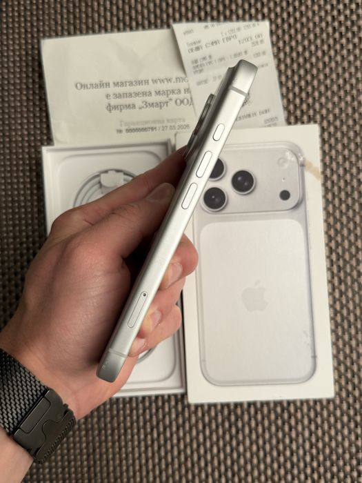 КАТО НОВ! 24М ГАРАНЦИЯ 256GB! iPhone 17 pro Silver айфон 17 про бял