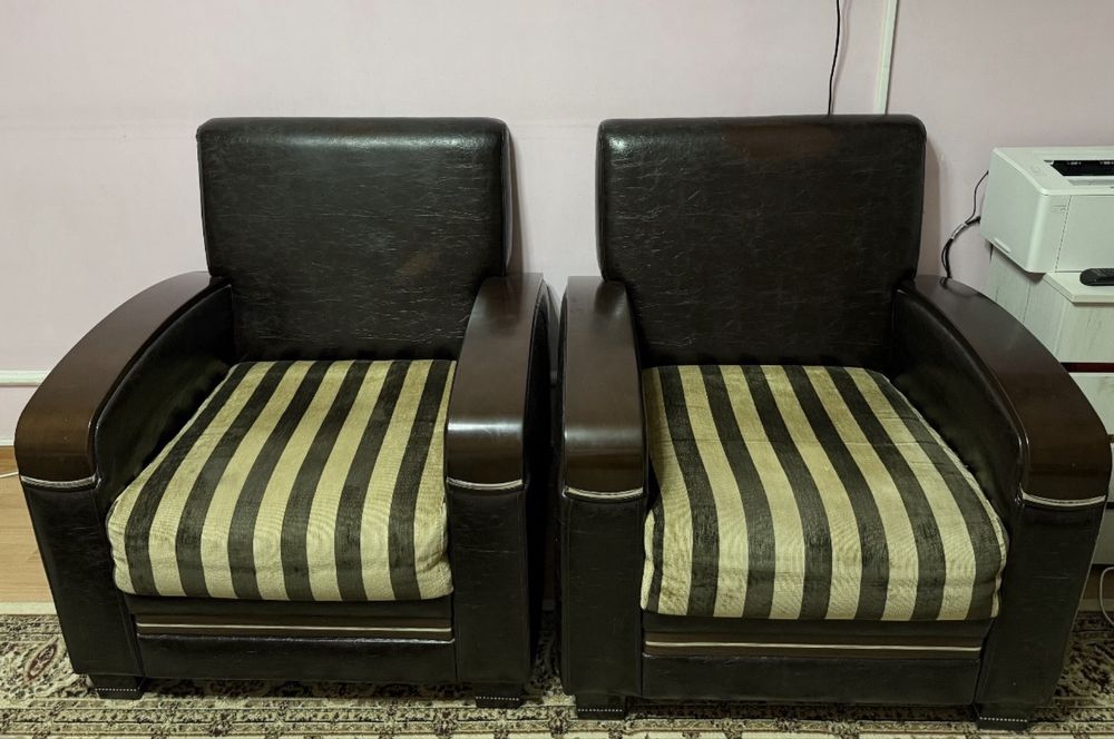 Продам 2 кресла