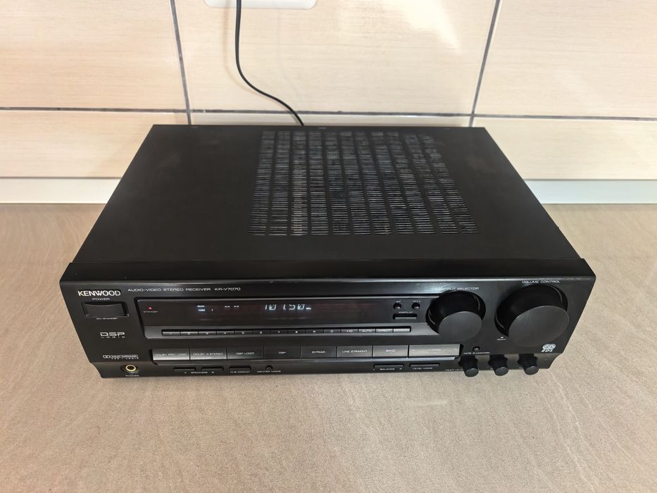 Amplificator Kenwood KR V7070 statie amplituner 7 iesiri racire