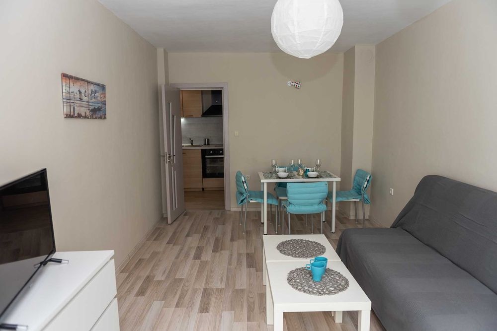 Дава се под наем Двустаен апартамент в Варна, Окръжна болница - 60 кв.м за 550 € - Снимка #1