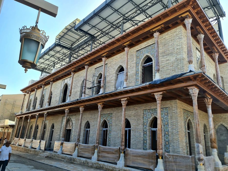 Центр Исламской Цивилизации мечеть Хастимом, Чорсу базар под бизнес