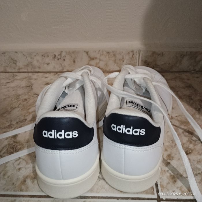 Маратонки Адидас / Adidas 37 номер