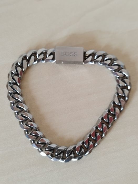 Стоманена гривна BOSS