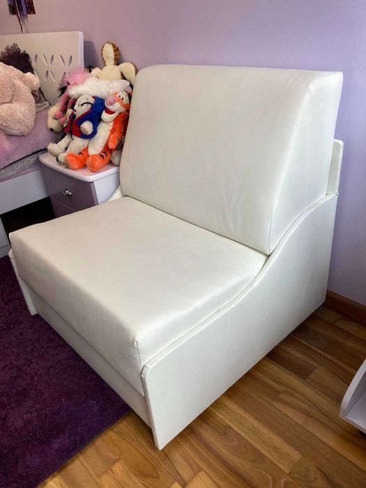 Продавам разтегателен фотьойл