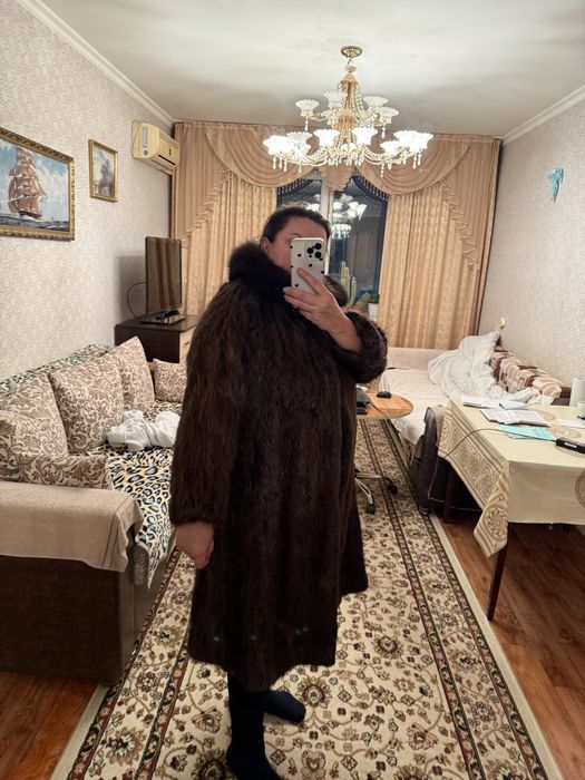 Продам шубу нутрия размер 50-54