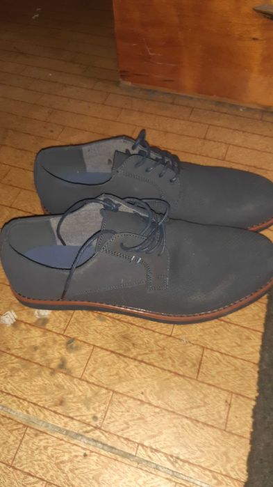 Pantofi noi Lanetti marimea 42