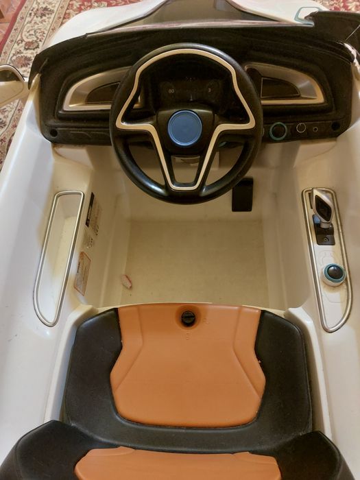 Bmw electric de copii