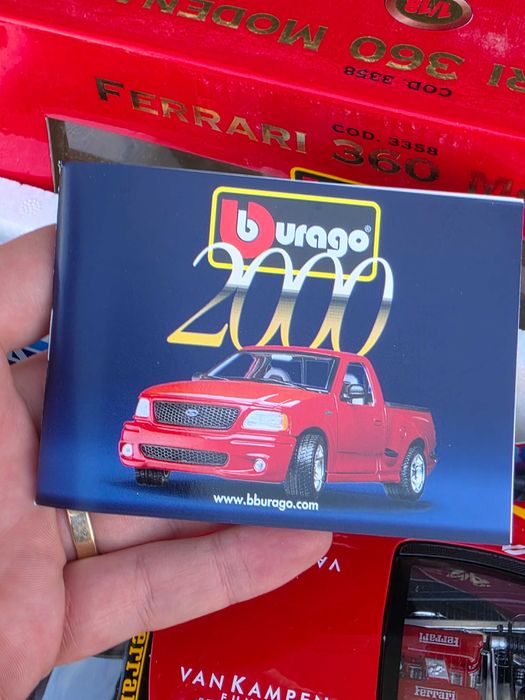 Macheta Auto 1/18 Burago Ferrari 360 Modena BBR