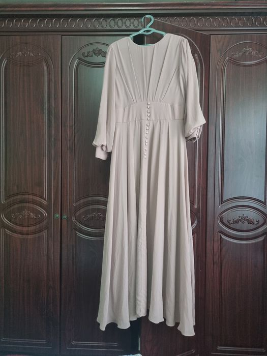 Женское вечерние платье